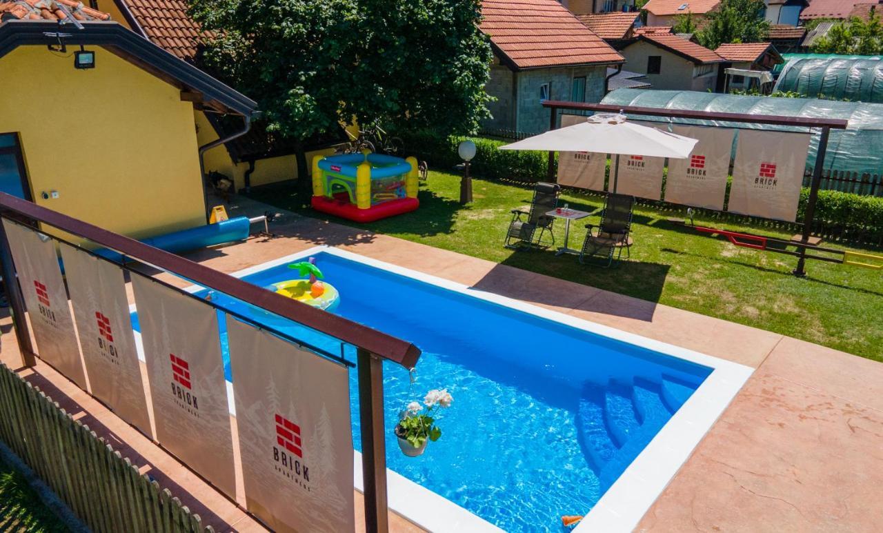 Brick Apartment Баина-Башта Экстерьер фото