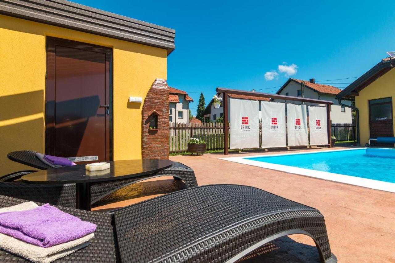 Brick Apartment Баина-Башта Экстерьер фото